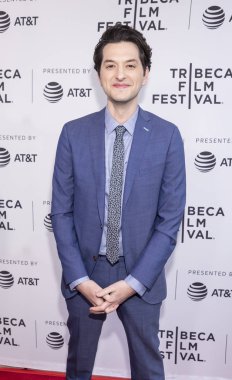 Ayağa Kalkmak, Düşmek