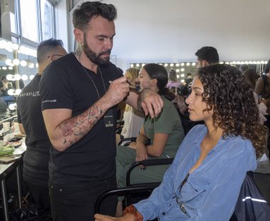 Rebecca Minkoff Ss 2020 Tanıtım