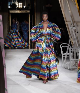 Hıristiyan Siriano Ss 2020