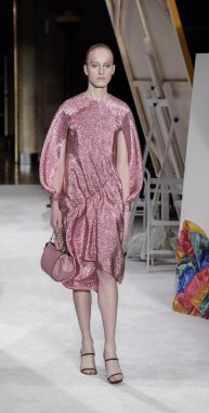 Hıristiyan Siriano Ss 2020