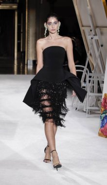 Hıristiyan Siriano Ss 2020