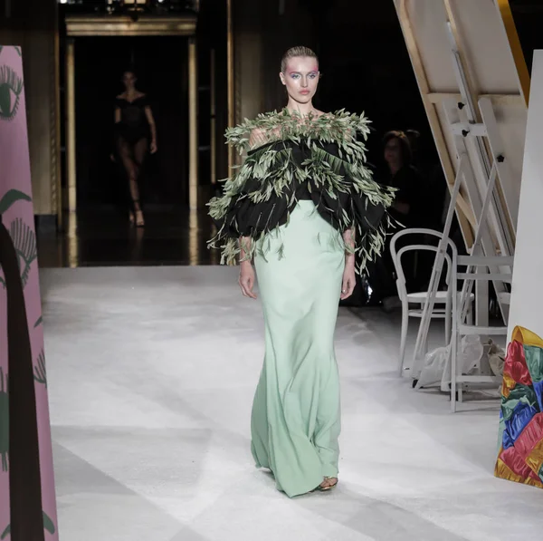 Christian Siriano Ss 2020 — Foto Stock