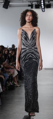 Pamella Roland Ss 2020