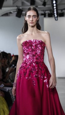 Pamella Roland Ss 2020