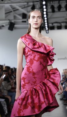 Pamella Roland Ss 2020