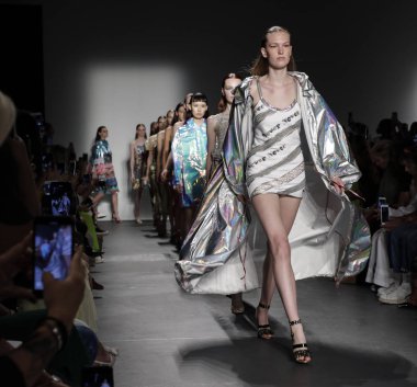 Custo Barcelona SS 2020