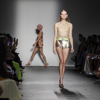 Custo Barcelona SS 2020