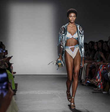 Custo Barcelona SS 2020