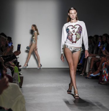 Custo Barcelona SS 2020