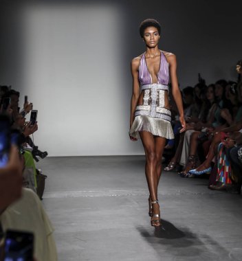 Custo Barcelona SS 2020