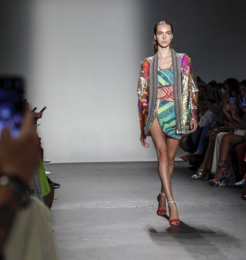 Custo Barcelona SS 2020