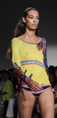 Custo Barcelona SS 2020