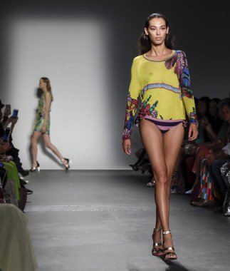 Custo Barcelona SS 2020