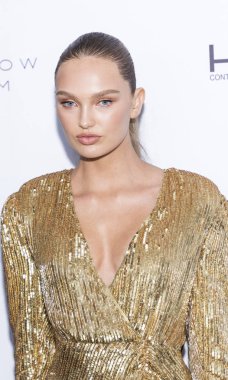 Günlük Ön Sıra 7 Moda Medya Ödülleri