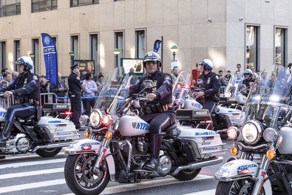 День колонн в NYC 2019
