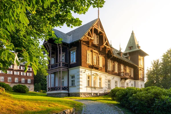 Mountain Spa Karlova Studánka Rechtenvrije Stockfoto's