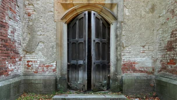 Stop Motion Animation Opening Closing Door Brick Gate — Stock Video