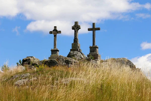 Trinity crosses on the hill — Stock Photo, Image