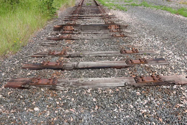 Fim da antiga linha ferroviária — Fotografia de Stock