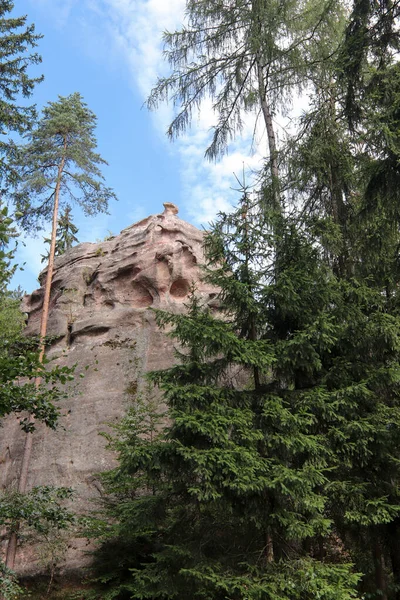 Teuflische Felsen - bizarre Felsformation — Stockfoto