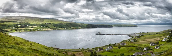 Panorama Uma Tempestade Ilha Skye Costa Baía Uig Península Trotternish — Fotografia de Stock