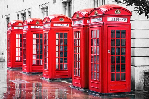 Cajas Telefónicas Rojas Británicas Tradicionales Seguidas Covent Garden Londres Color — Foto de Stock