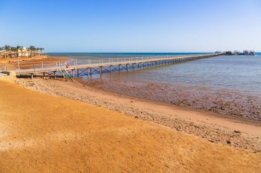 İskelede Red Sea, Hurghada, Mısır