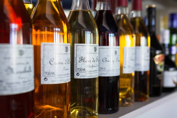 Gdansk Poland May 2018 Bottles Wines Selection Bar Shelf Selective — Stock Photo, Image