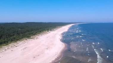 Yaz Sobieszewo, Polonya Baltık Denizi beach üzerinde