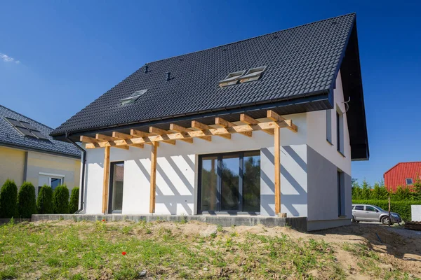 Casa Nou Construită Tencuială Finită Vopsea — Fotografie, imagine de stoc