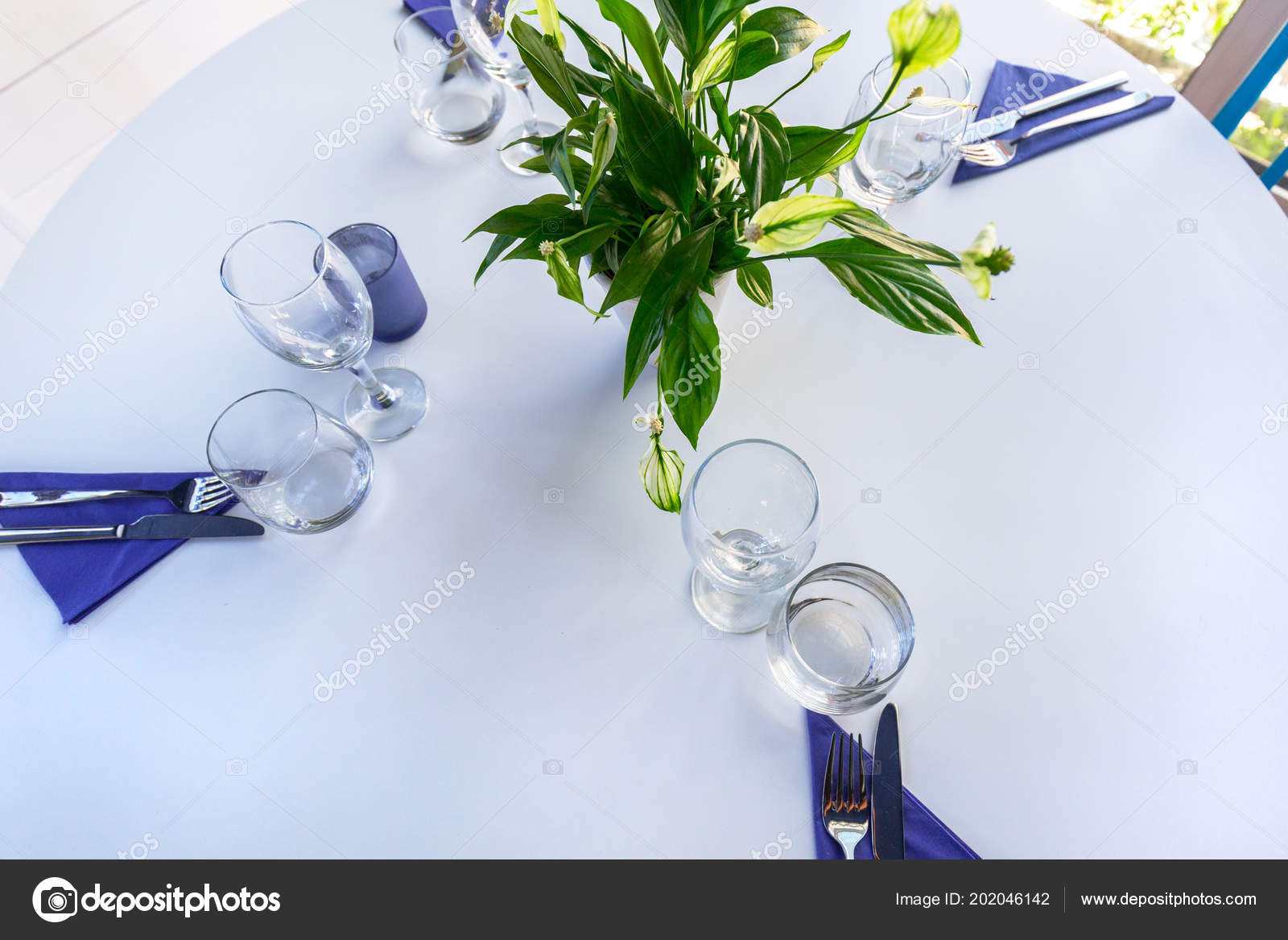 White Dining Table Setting Stock Photo by ©Patryk_Kosmider 202046142