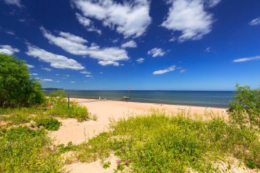Sopot, Polonya Baltık denizde güneşli plaj
