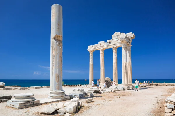 Der Tempel Von Apollo Der Seite Bei Sonnigem Tag Türkei — Stockfoto