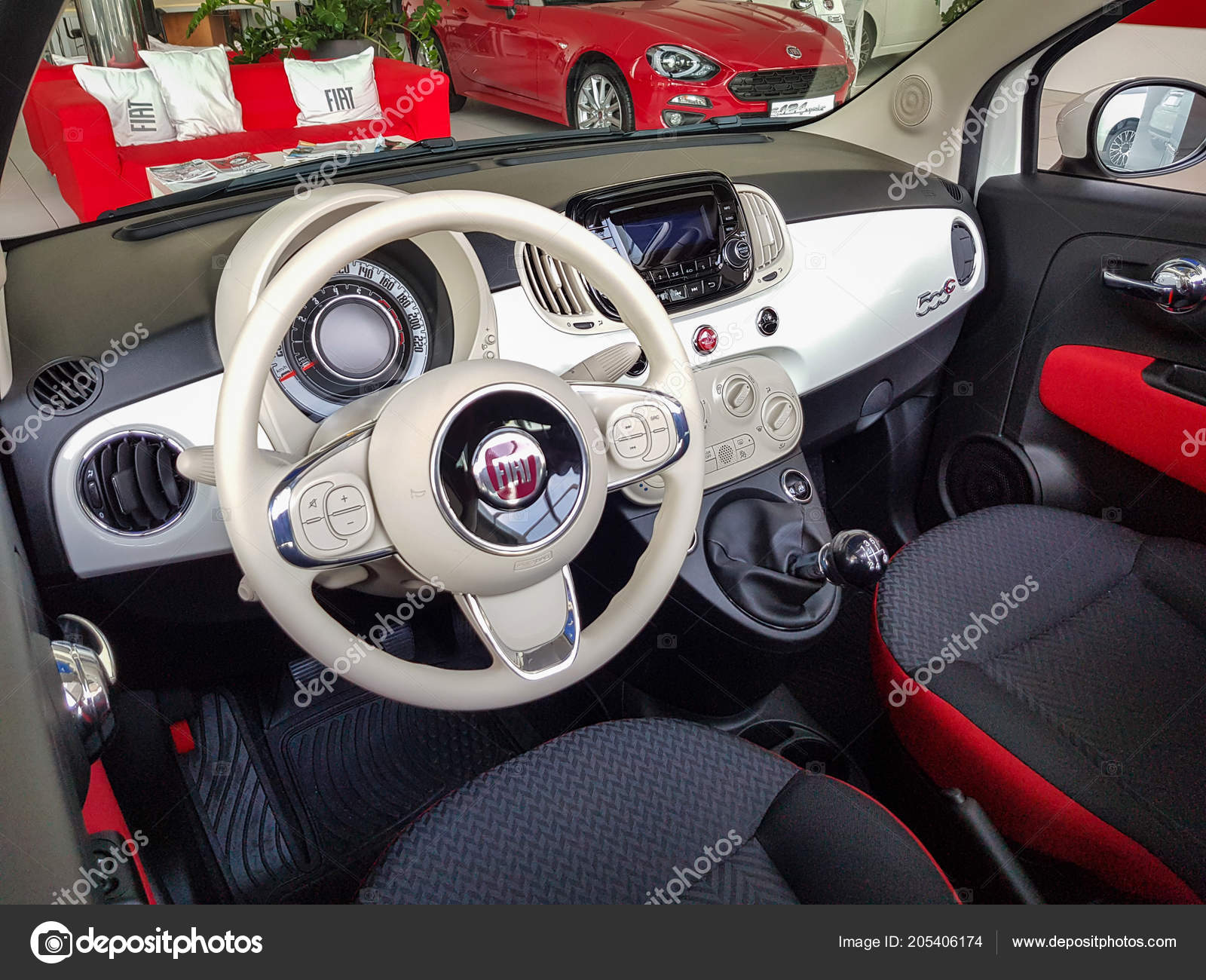 Interior Fiat 500 Car Showroom