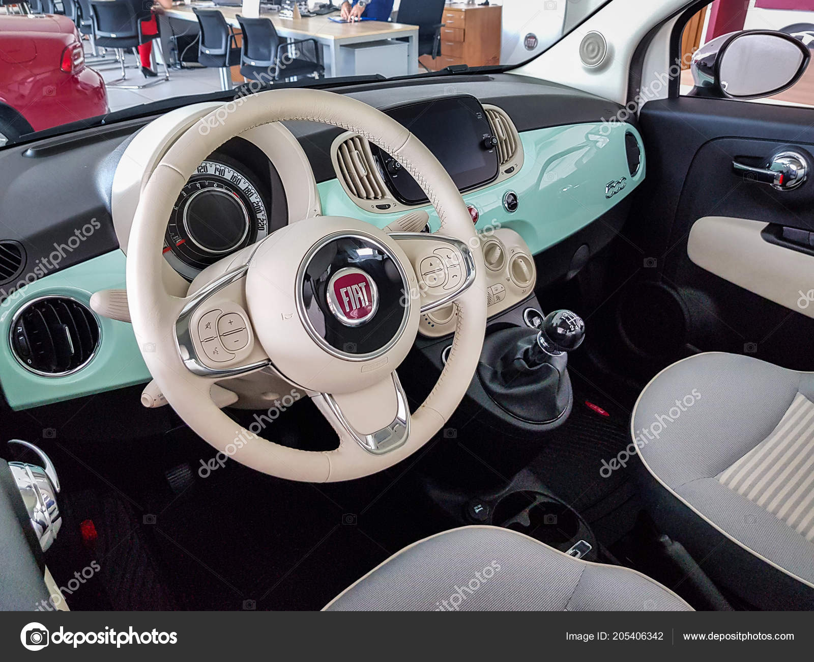 Danzig Polen Juli 2018 Innenraum Des Fiat 500 Mietwagen Der