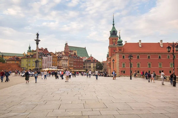 Warsaw Poland September 2018 People Royal Castle Square Warsaw City — Stock Photo, Image