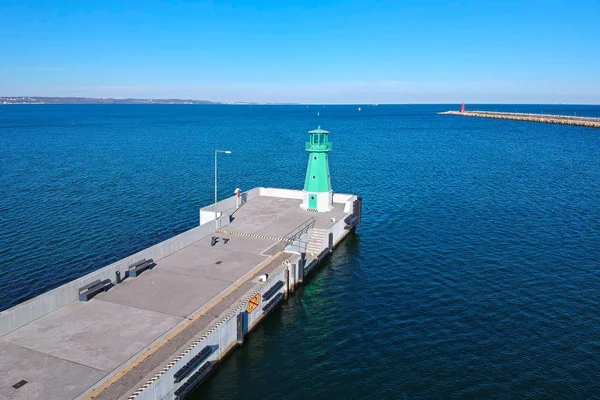 グダニスク ポーランドのバルト海の防波堤灯台 — ストック写真