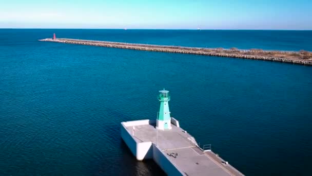 Маяк Breakwater Балтійського Моря Гданську Польща — стокове відео