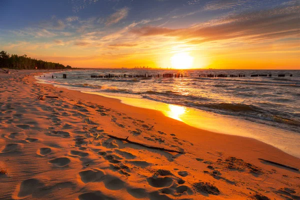 Increíble Puesta Sol Playa Del Mar Báltico Polonia — Foto de Stock