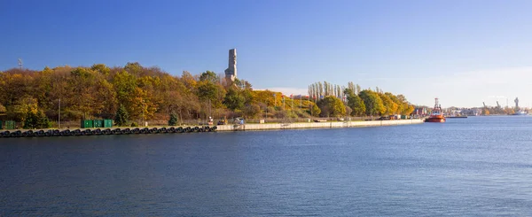 Scenery Vistula River Westerplatte Monument Gdank Poland — Stock Photo, Image