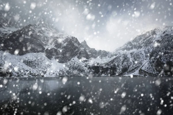 Snöfall Ögat Sjön Havet Tatrabergen Polen — Stockfoto