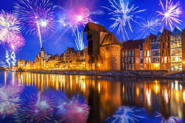Yeni yıl havai fişek ekran gdansk, Polonya