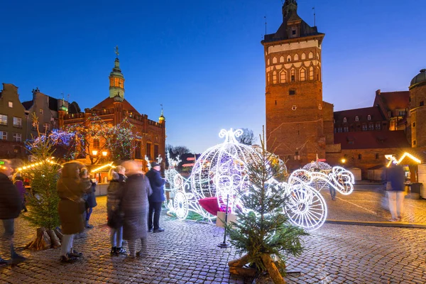 Gdansk Lengyelország Decemberében 2018 Karácsonyi Díszek Gdansk Óvárosának Alkonyatkor Lengyelország — Stock Fotó