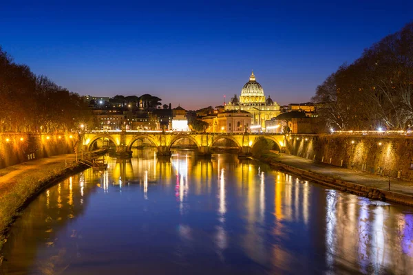 Szent Péter Bazilika Vatikánvárosban Szent Angelo Híddal Rómában Olaszországban — Stock Fotó