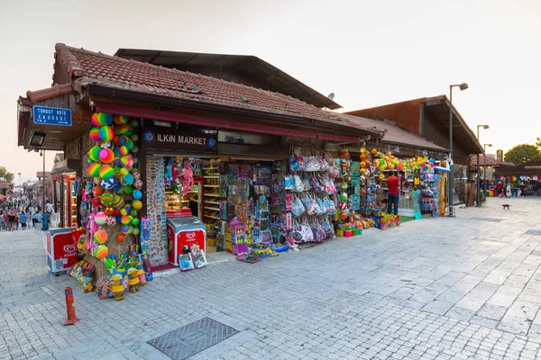 Side Truthahn Juni 2018 Menschen Einkaufsviertel Von Side Town Truthahn — Stockfoto