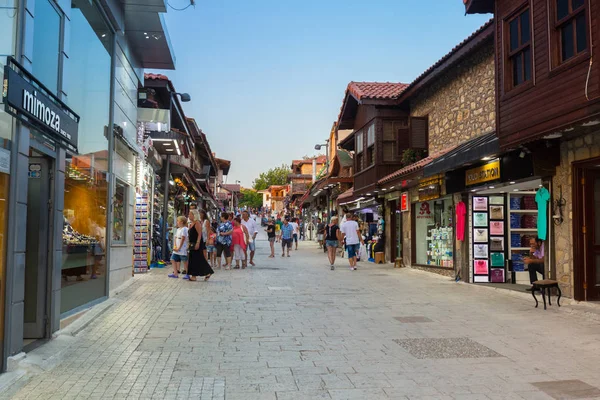 Side Turquía Junio 2018 Personas Zona Comercial Side Town Turquía — Foto de Stock