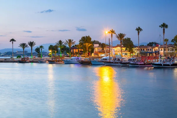 Side Turquía Junio 2018 Puerto Con Barcos Side Por Noche —  Fotos de Stock