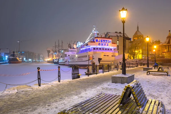 Gdansk Polonia Enero 2019 Invierno Casco Antiguo Gdansk Río Motlawa — Foto de Stock