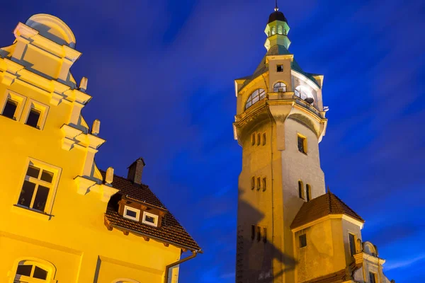 波兰黄昏时在索波特的波罗的海码头灯塔 — 图库照片