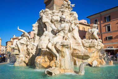 Roma, İtalya - 11 Ocak 2019: Roma, İtalya Piazza Navona 'nın mimari ve çeşmeleri